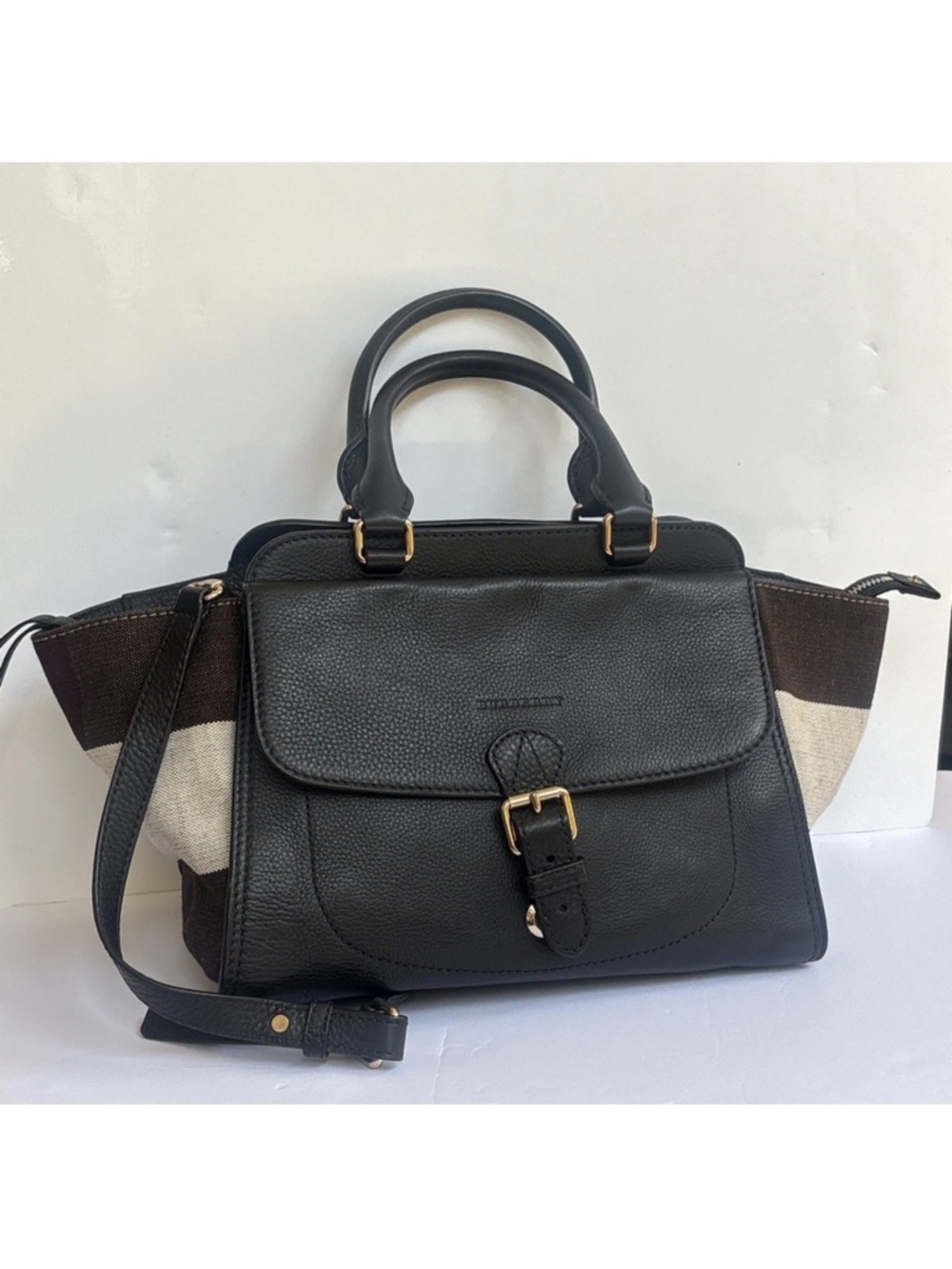 Burberry Black Leather House Check Medium Harcourt Tote Bag - Picture 3 of 17